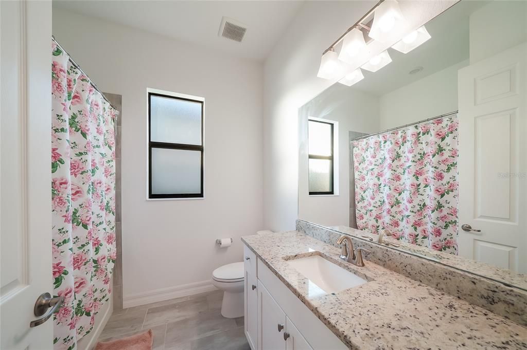 For Sale: $844,900 (3 beds, 3 baths, 2647 Square Feet)