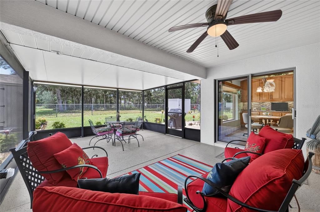 For Sale: $475,000 (3 beds, 2 baths, 1815 Square Feet)