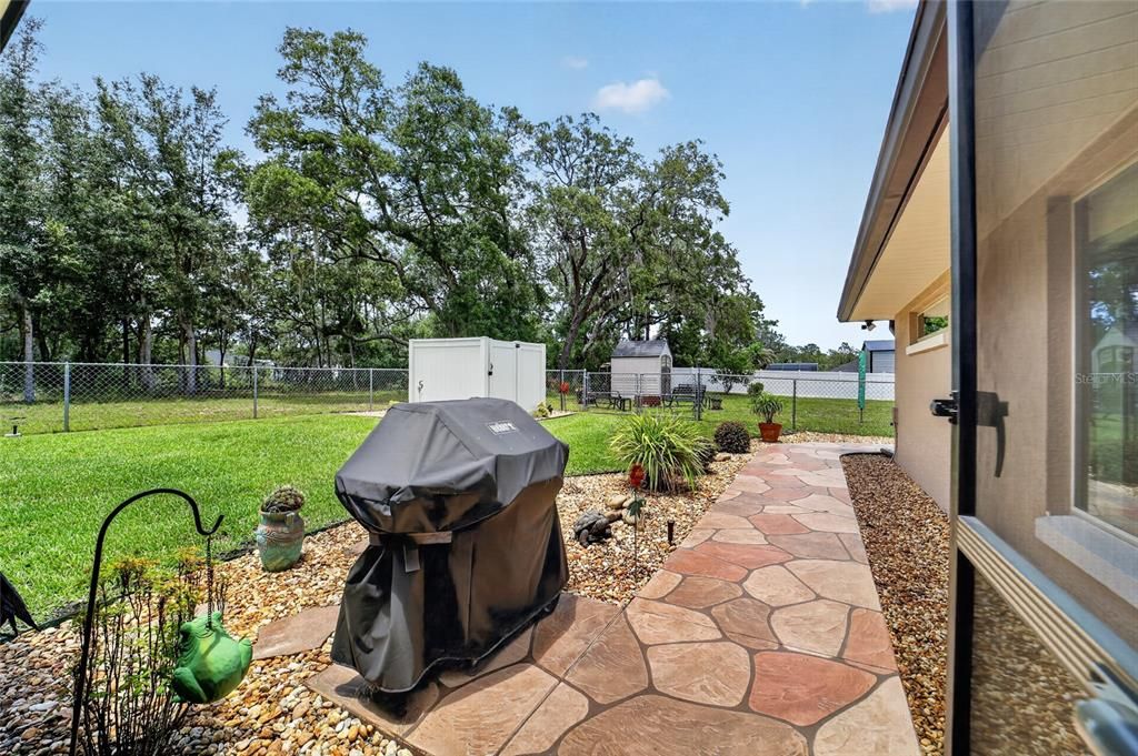 For Sale: $475,000 (3 beds, 2 baths, 1815 Square Feet)