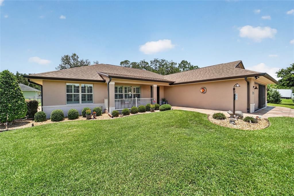 For Sale: $475,000 (3 beds, 2 baths, 1815 Square Feet)