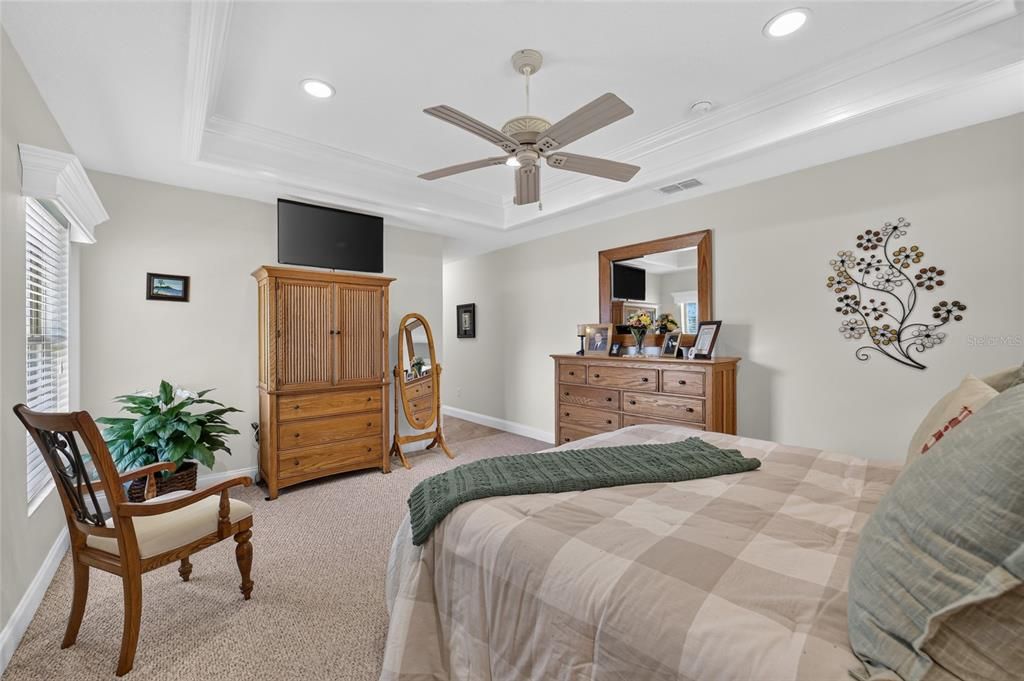 For Sale: $475,000 (3 beds, 2 baths, 1815 Square Feet)