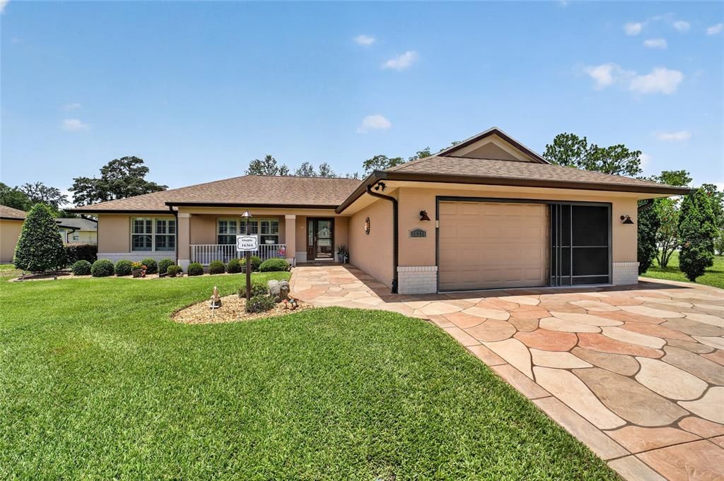 For Sale: $475,000 (3 beds, 2 baths, 1815 Square Feet)