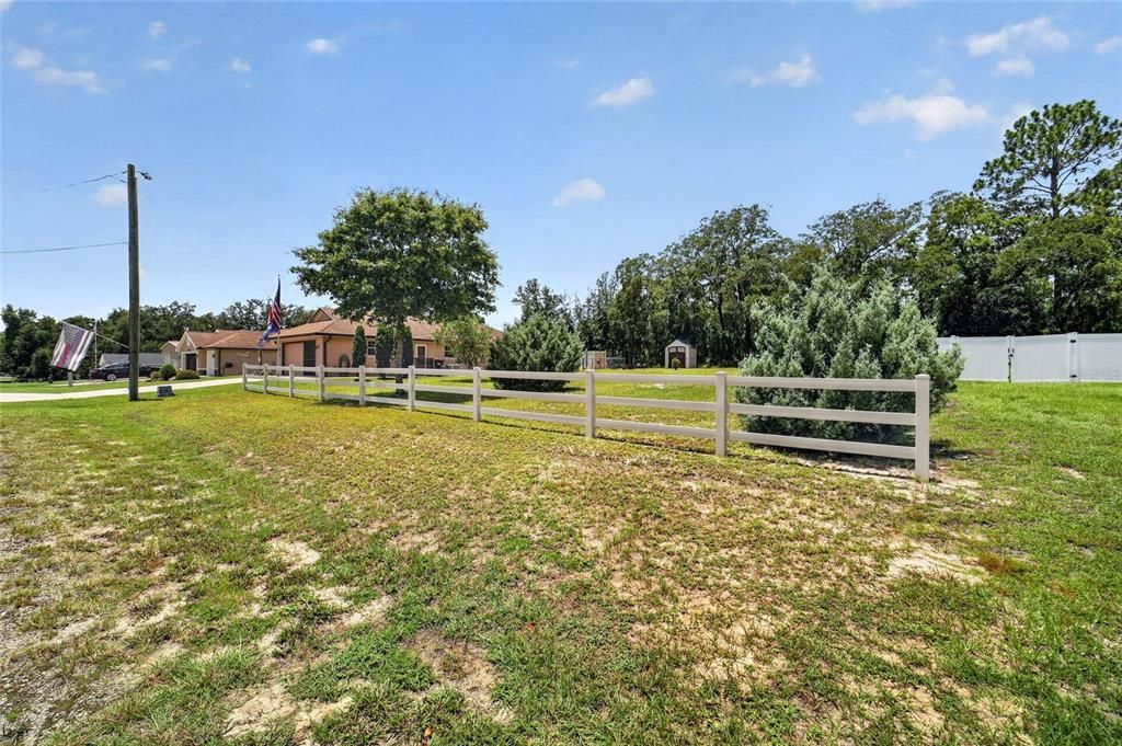 For Sale: $475,000 (3 beds, 2 baths, 1815 Square Feet)