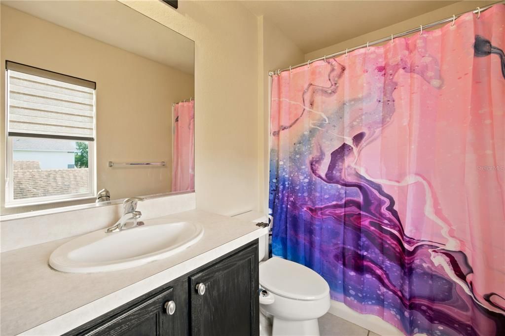 For Sale: $374,900 (4 beds, 3 baths, 2510 Square Feet)