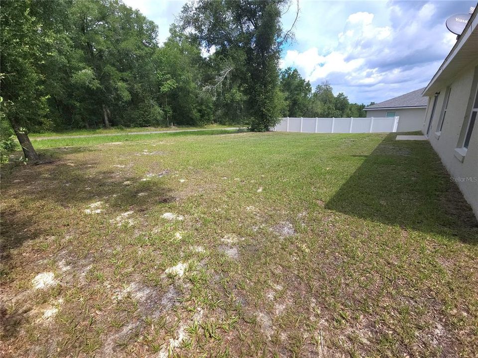 For Rent: $1,750 (3 beds, 2 baths, 1416 Square Feet)