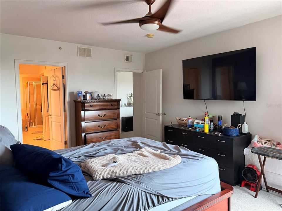 For Sale: $254,500 (3 beds, 2 baths, 1500 Square Feet)
