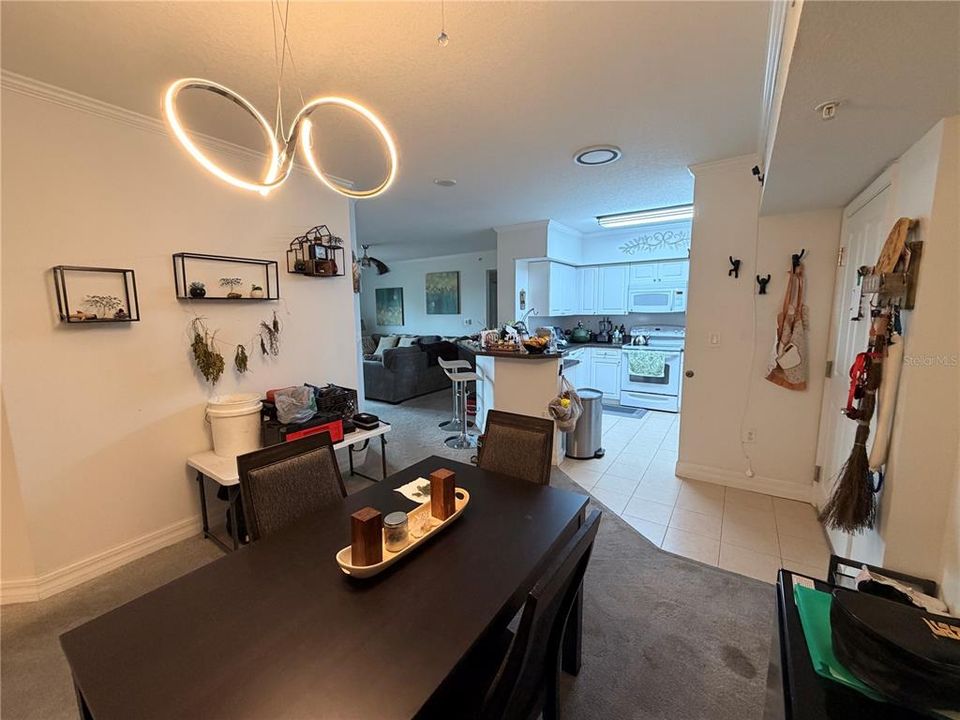 For Sale: $254,500 (3 beds, 2 baths, 1500 Square Feet)