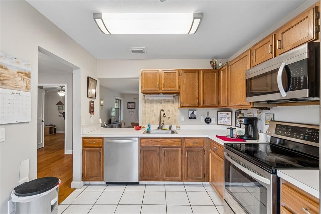 En Venta: $249,916 (2 camas, 2 baños, 1120 Pies cuadrados)