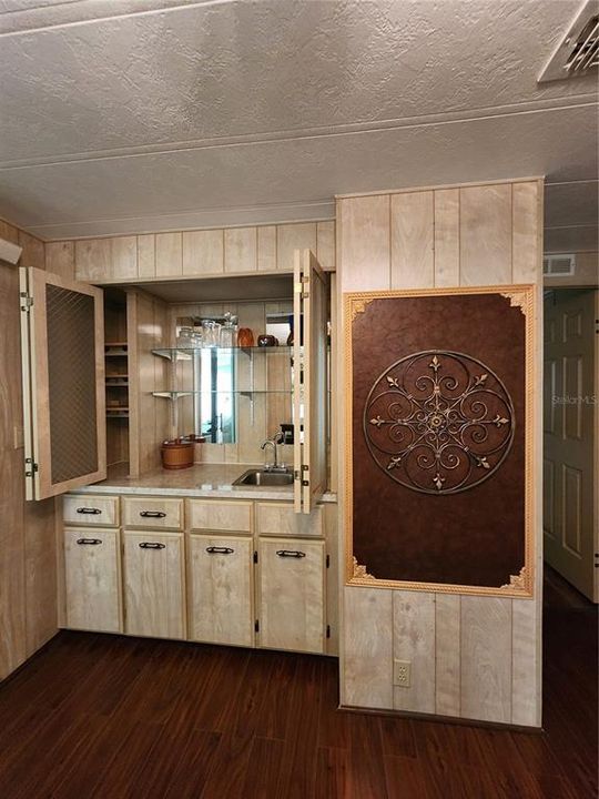 En Venta: $115,000 (2 camas, 2 baños, 1368 Pies cuadrados)