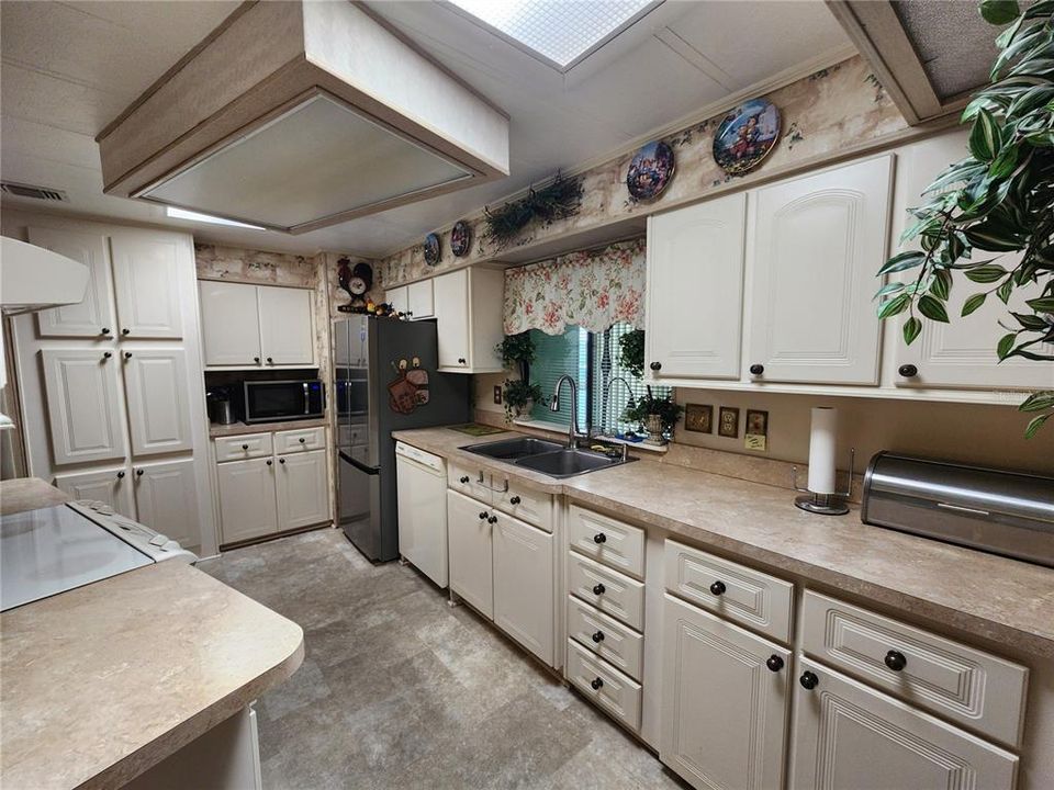 En Venta: $115,000 (2 camas, 2 baños, 1368 Pies cuadrados)