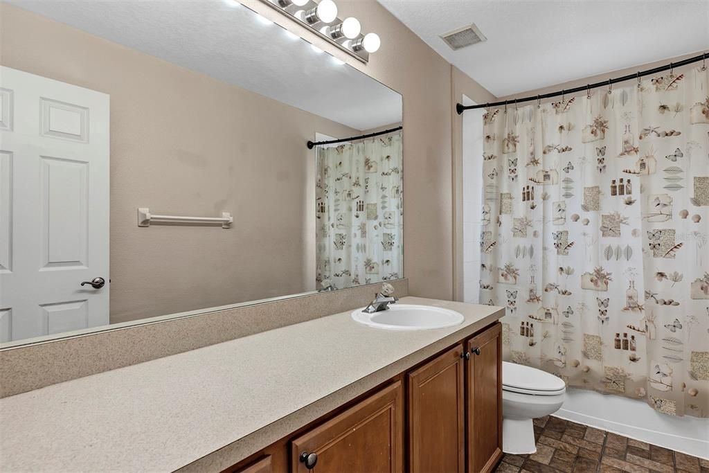 For Sale: $524,900 (4 beds, 2 baths, 2192 Square Feet)