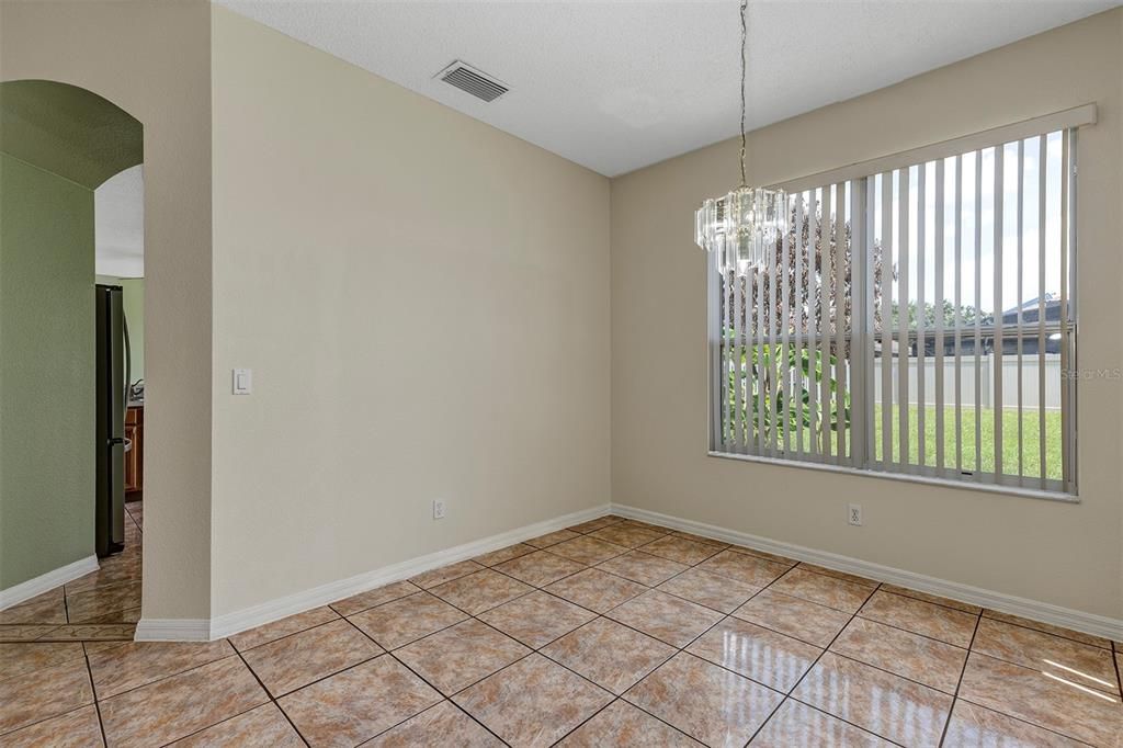 For Sale: $524,900 (4 beds, 2 baths, 2192 Square Feet)