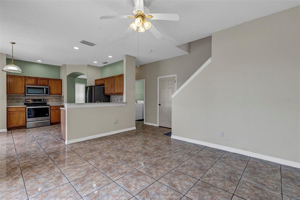 For Sale: $524,900 (4 beds, 2 baths, 2192 Square Feet)