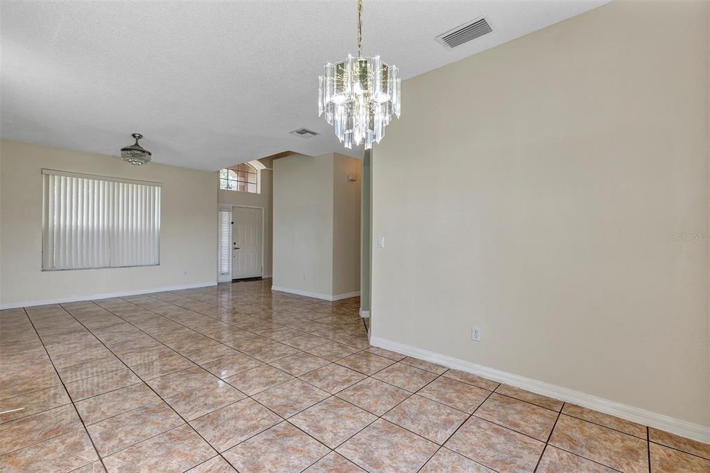 For Sale: $524,900 (4 beds, 2 baths, 2192 Square Feet)