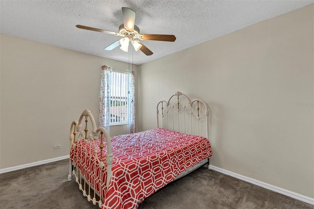 For Sale: $524,900 (4 beds, 2 baths, 2192 Square Feet)