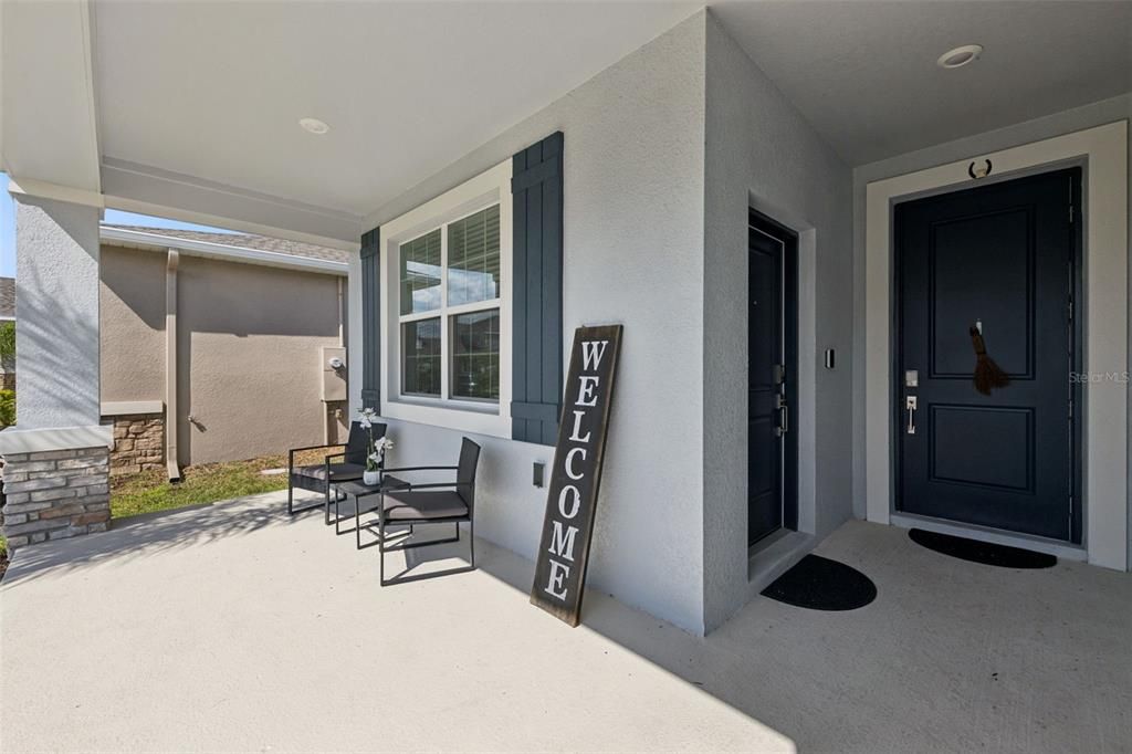 For Sale: $469,900 (5 beds, 3 baths, 2113 Square Feet)