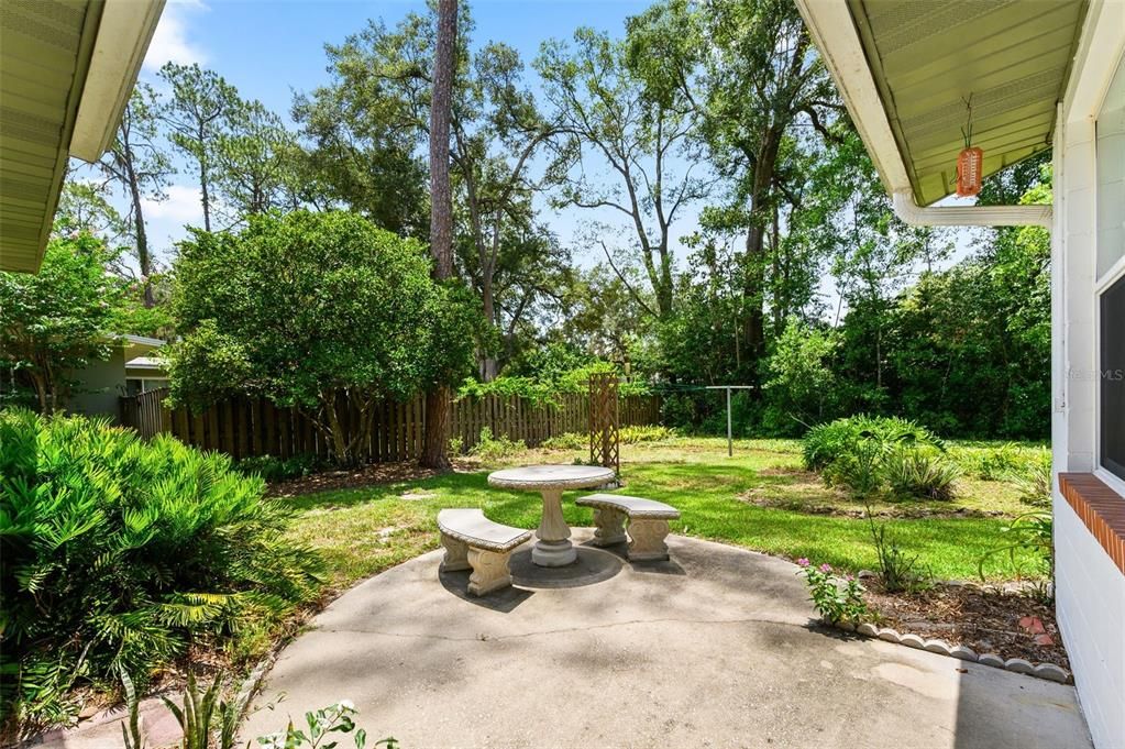 For Sale: $360,000 (3 beds, 2 baths, 1763 Square Feet)