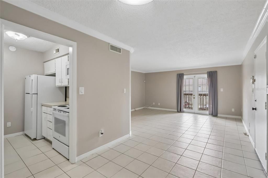 : $138,000 (2 camas, 1 baños, 828 Pies cuadrados)