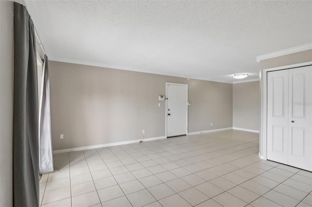 : $138,000 (2 camas, 1 baños, 828 Pies cuadrados)