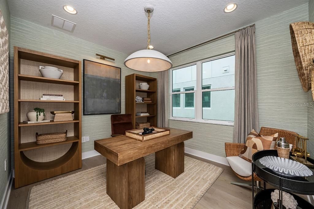 En Venta: $458,785 (4 camas, 3 baños, 2583 Pies cuadrados)