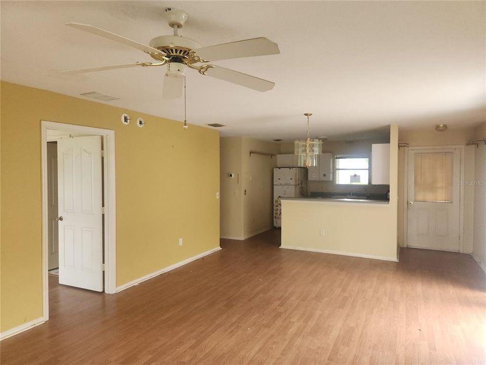 En Venta: $155,000 (1 camas, 1 baños, 837 Pies cuadrados)