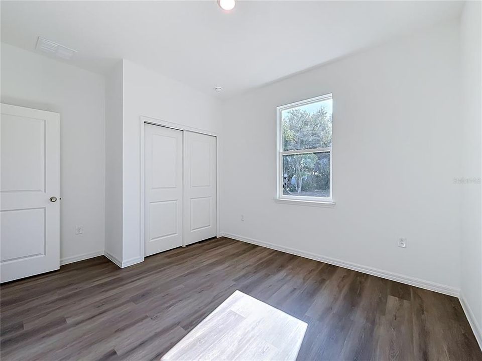 На продажу: $339,999 (3 спален, 2 ванн, 1543 Квадратных фут)
