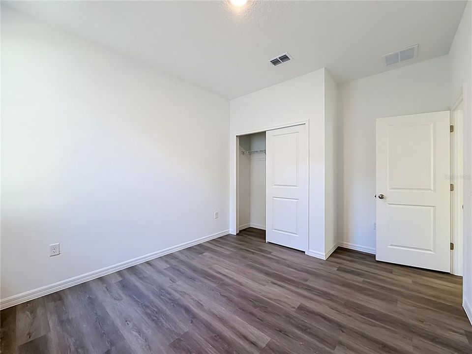 На продажу: $339,999 (3 спален, 2 ванн, 1543 Квадратных фут)