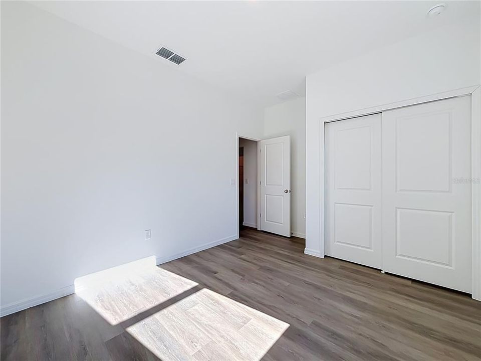 На продажу: $339,999 (3 спален, 2 ванн, 1543 Квадратных фут)