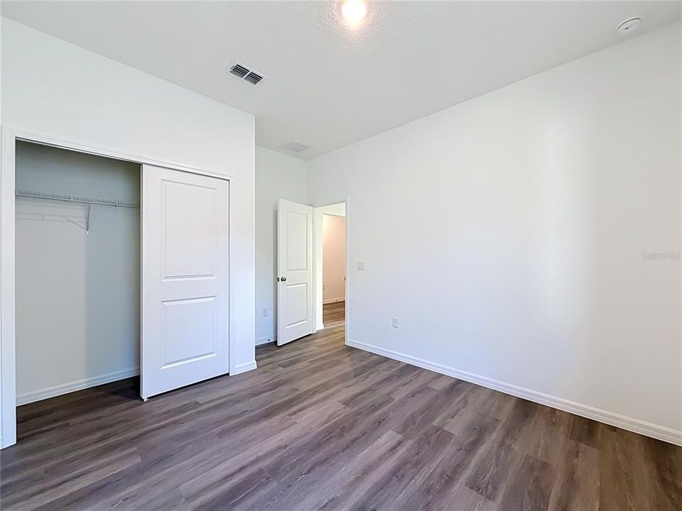 На продажу: $339,999 (3 спален, 2 ванн, 1543 Квадратных фут)