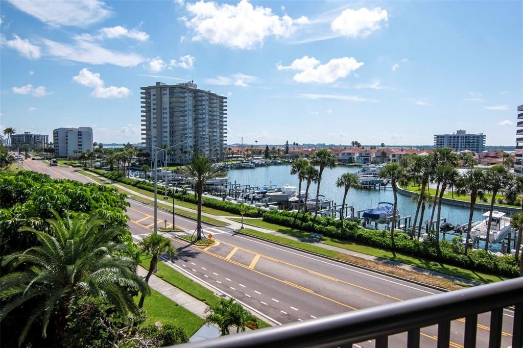 En Venta: $725,000 (2 camas, 2 baños, 1610 Pies cuadrados)