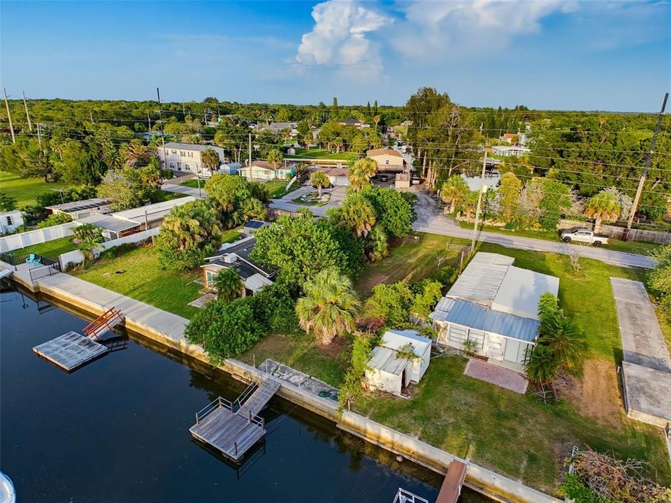 На продажу: $110,000 (0.09 acres)