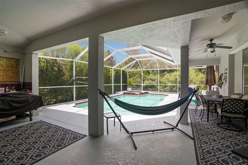 En Venta: $609,000 (4 camas, 3 baños, 2531 Pies cuadrados)