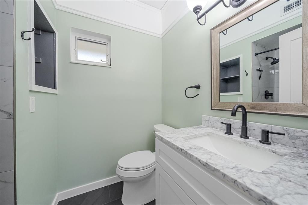 For Rent: $2,250 (2 beds, 2 baths, 1155 Square Feet)