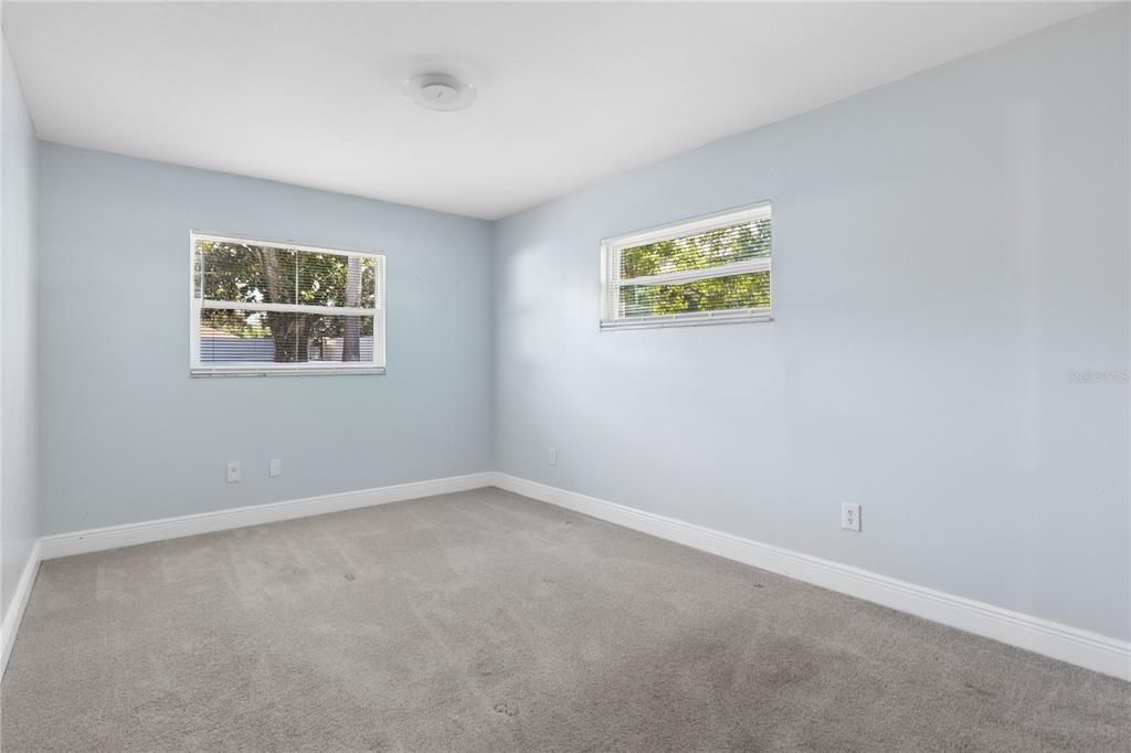For Sale: $510,000 (4 beds, 2 baths, 1751 Square Feet)