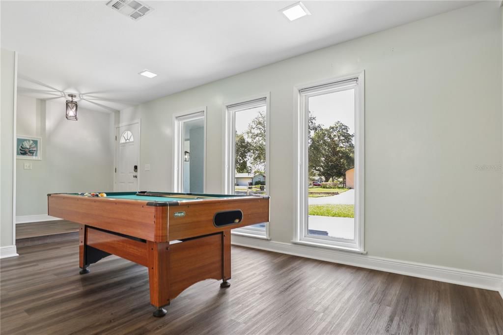 For Sale: $510,000 (4 beds, 2 baths, 1751 Square Feet)