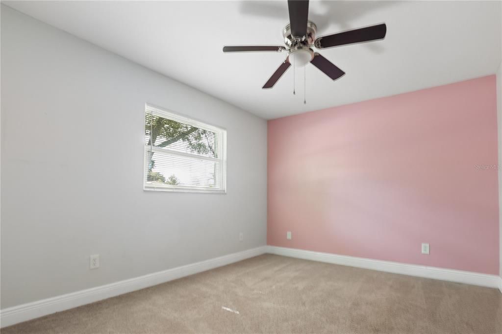 For Sale: $510,000 (4 beds, 2 baths, 1751 Square Feet)