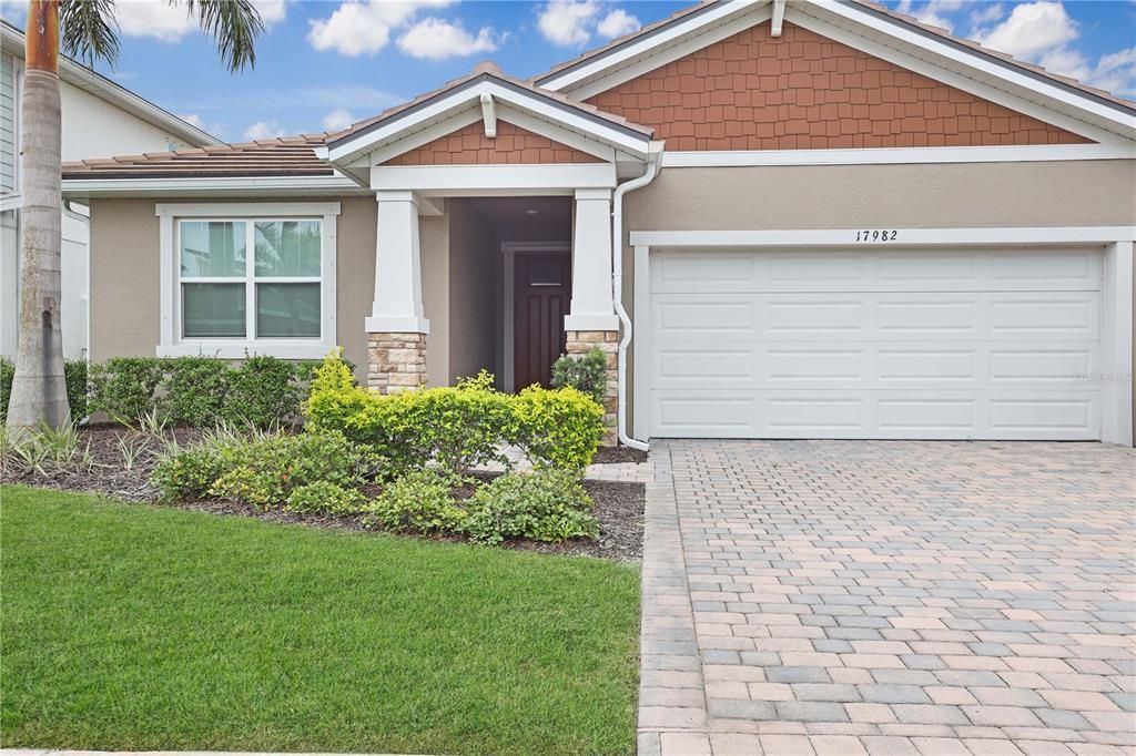For Rent: $3,350 (4 beds, 3 baths, 1996 Square Feet)