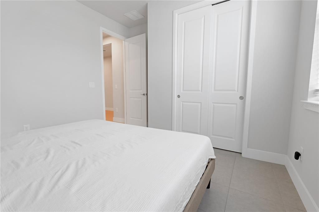 For Rent: $3,350 (4 beds, 3 baths, 1996 Square Feet)