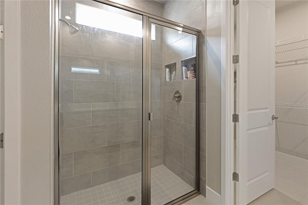 For Rent: $3,350 (4 beds, 3 baths, 1996 Square Feet)