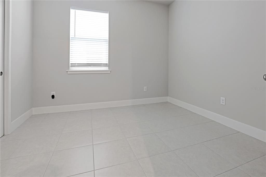 For Rent: $3,350 (4 beds, 3 baths, 1996 Square Feet)