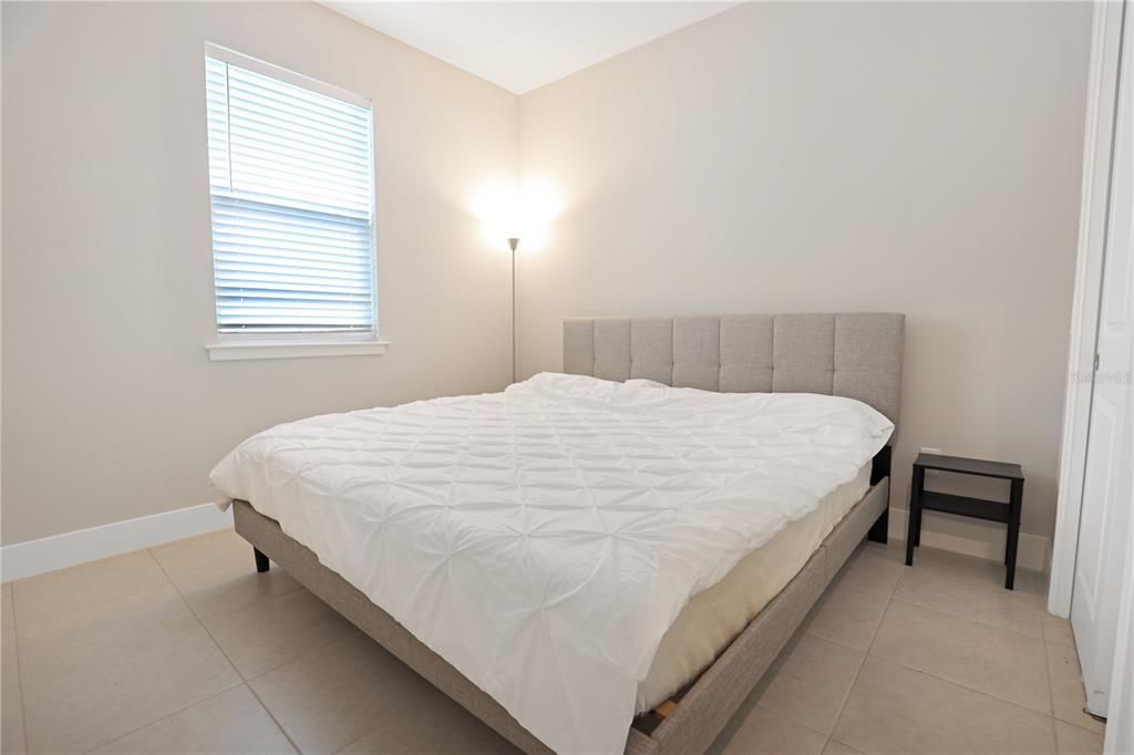 For Rent: $3,350 (4 beds, 3 baths, 1996 Square Feet)