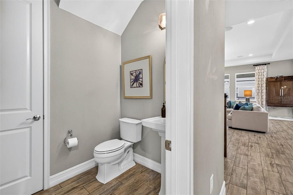For Sale: $749,999 (5 beds, 3 baths, 3151 Square Feet)