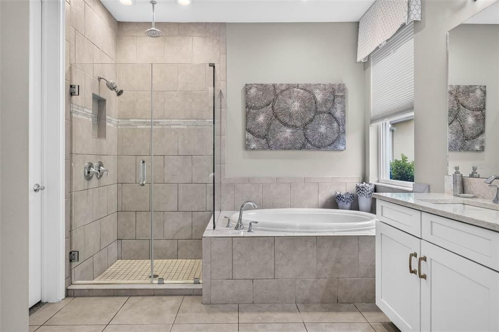 For Sale: $749,999 (5 beds, 3 baths, 3151 Square Feet)