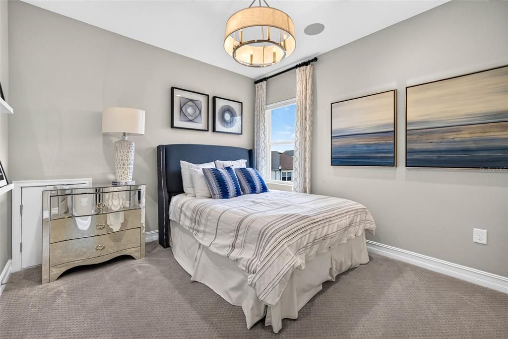 For Sale: $749,999 (5 beds, 3 baths, 3151 Square Feet)