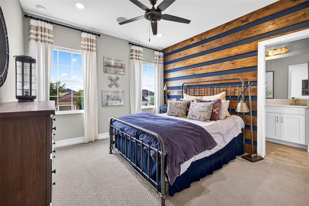 For Sale: $749,999 (5 beds, 3 baths, 3151 Square Feet)