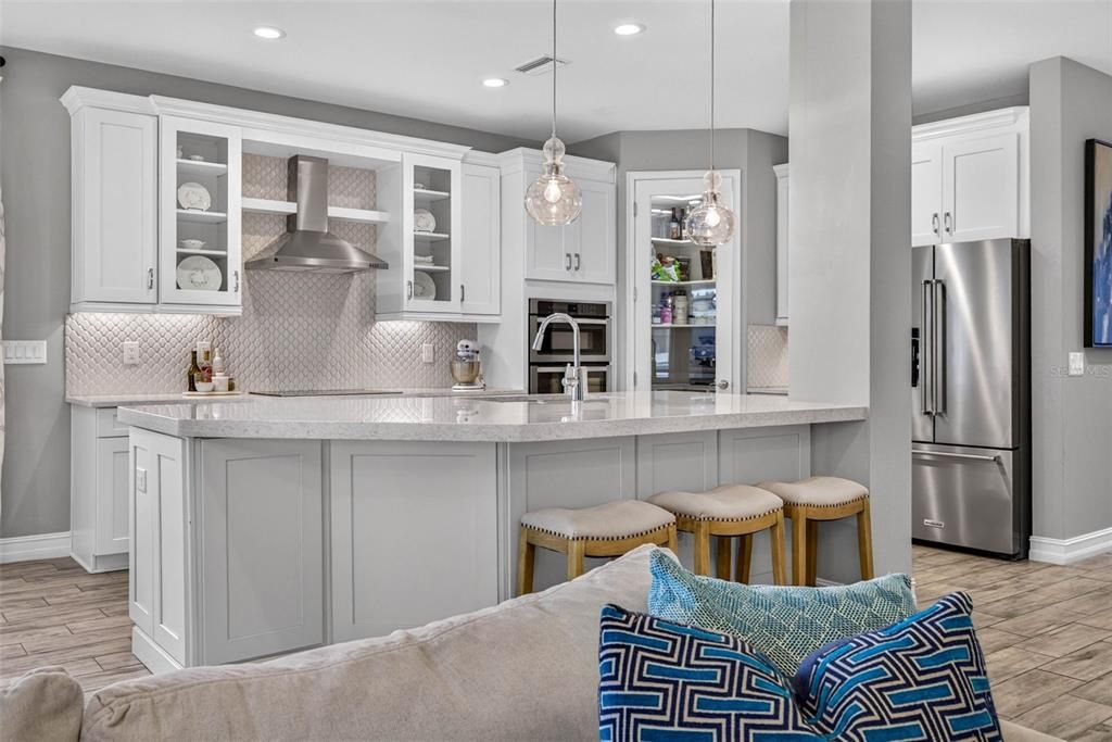 For Sale: $749,999 (5 beds, 3 baths, 3151 Square Feet)