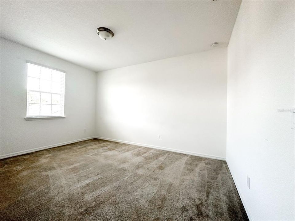 For Rent: $4,200 (6 beds, 4 baths, 4194 Square Feet)