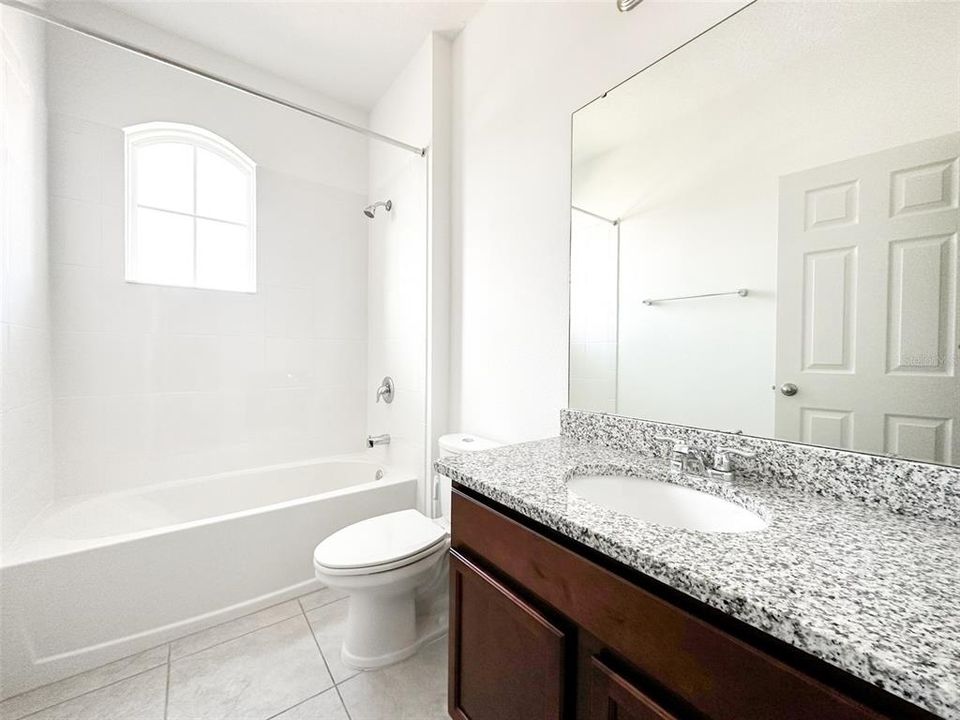 For Rent: $4,200 (6 beds, 4 baths, 4194 Square Feet)