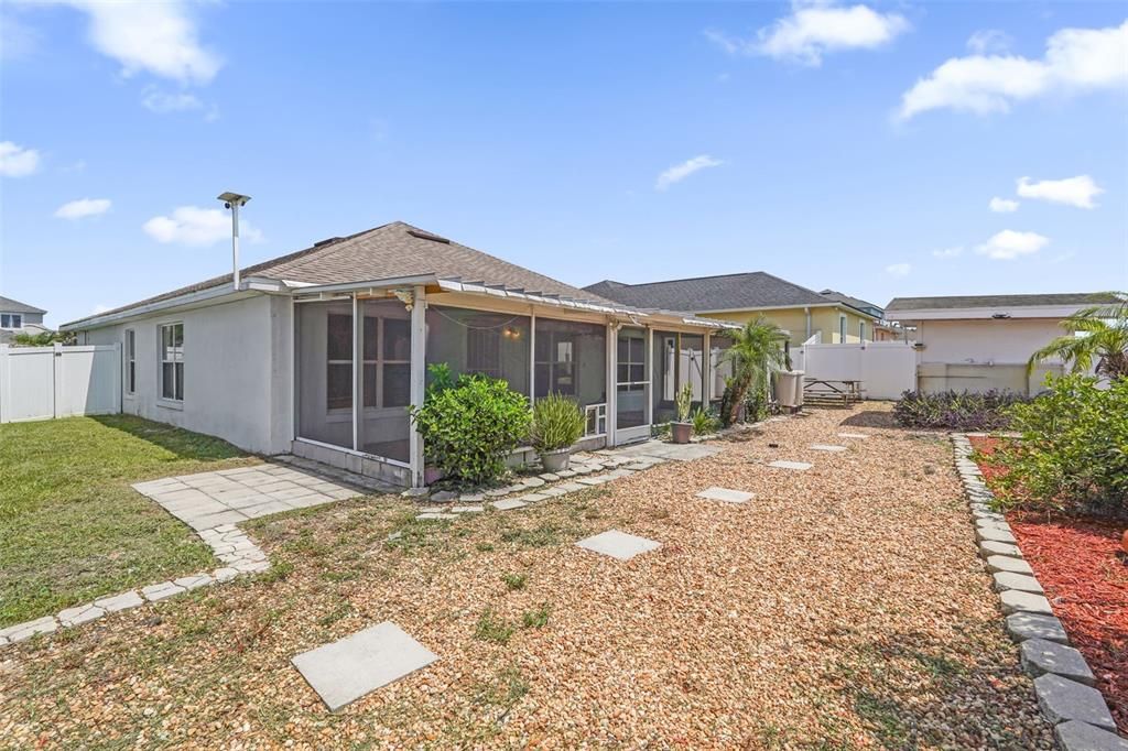 Activo con contrato: $249,900 (3 camas, 2 baños, 1633 Pies cuadrados)