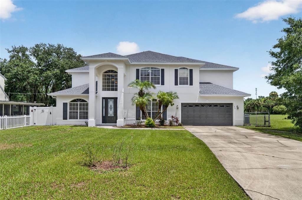 For Sale: $675,000 (5 beds, 3 baths, 3579 Square Feet)